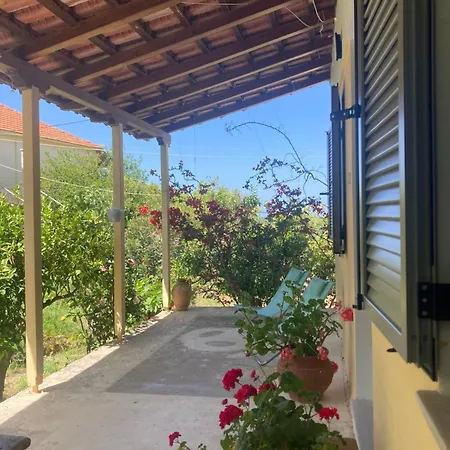 Au Son Des Cloches Дом отдыха *